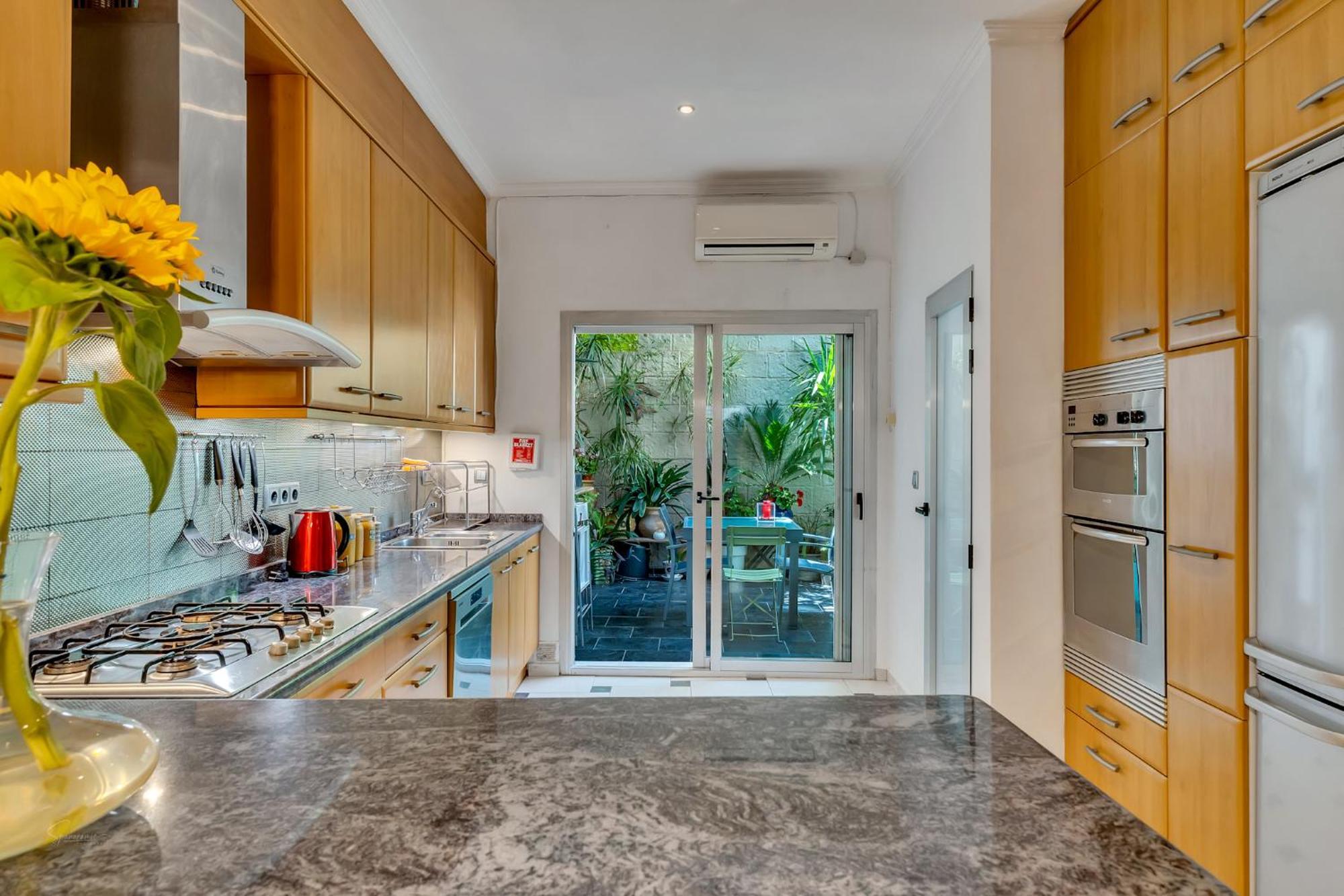 Апартаменты Denia Townhouse Экстерьер фото
